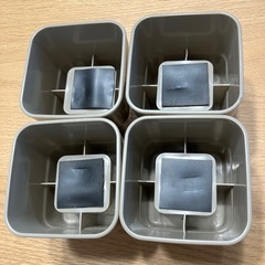 テーブルの高さをあげる脚の画像