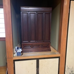 御仏壇と仏具の画像
