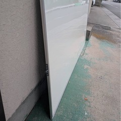 【壁掛けに最適】ホワイトボード　脚なしの画像