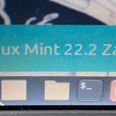 Panasonic レッツノート　CF-Y8 (Linux mint22.2)の画像