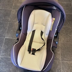 新生児〜チャイルドシートの画像
