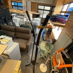 【ハンガーラック】【コートハンガー】【サビ有】クリーニング済み【管理番号31022】野の画像