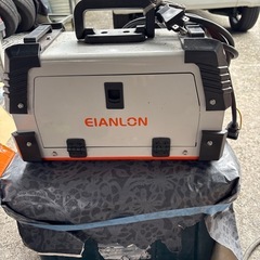 3-IN-1 半自動溶接機の画像