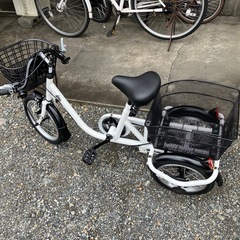 ＊新品、未乗車品　SWING CHARLIE ロータイプ三輪自転車L MG-TRE16L ホワイト スイングチャーリーの画像
