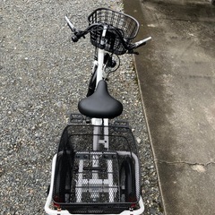 ＊新品、未乗車品　SWING CHARLIE ロータイプ三輪自転車L MG-TRE16L ホワイト スイングチャーリーの画像