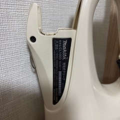 マキタ　充電式クリーナー の画像