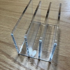 アクリル仕切りスタンドの画像