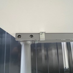 IKEA 昇降テーブル　THYGE 美品の画像