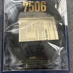 SONY モニターヘッドフォン　MDR-7506の画像