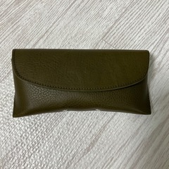 サングラス　メガネケースの画像