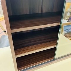 【激安】木目調キャビネットの画像