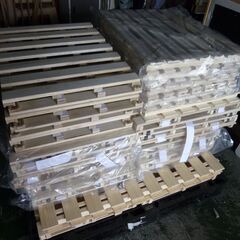 ※取引中/売約済***********　　　　　　第1010回　スノコ　すのこ　取り放題　未使用　ベッド　ＤＩＹ素材　木材　エラー品　リフォームの画像