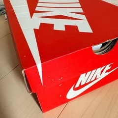  NIKE スニーカー（決定した））の画像