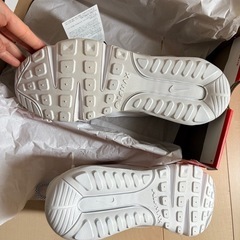  NIKE スニーカー（決定した））の画像