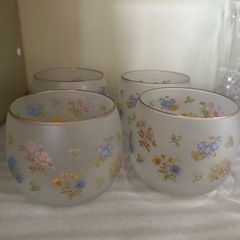 4個セット　麦茶用カップ　グラスの画像