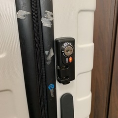 無印良品　キャリーケースの画像