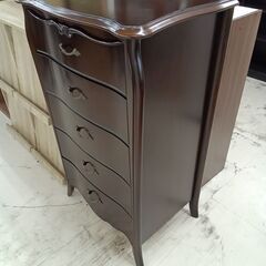 リユースのサカイ栃木店★ジモティ割あり★  木製収納 ダークブラウン W61×D42×H108 クリーニング済み TC11245の画像
