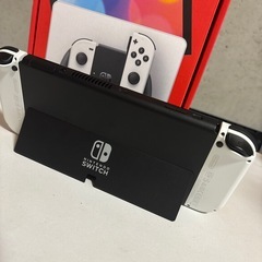 Nintendo Switch有機ELポケモンブリリアントダイヤモンド付きの画像