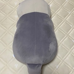 鳥羽水族館オリジナル　ねむねむラッコ抱き枕の画像