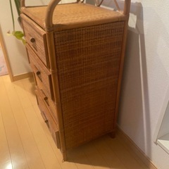 ラタン
4段籐チェストの画像