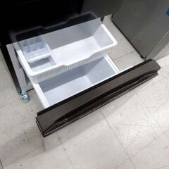 高年式 冷蔵庫 162L 2025年製 Hisense HR-D16FB ブラック 2ドア 右開き ファン式 幅48.1cm 100Lクラス キッチン家電 一人暮らし ハイセンス 苫小牧西店の画像