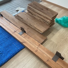 手作り飾り棚　分解しておりますの画像