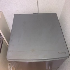 冷蔵庫
の画像