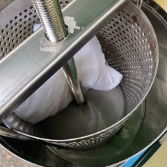 蜜蜂　絞り機　分離器中古品。短期出品になりますの画像