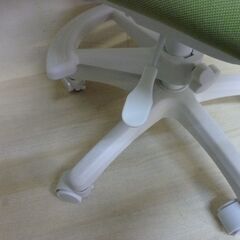 2-3※取引中/売約済***********　　　　　　未使用/新品　訳あり特価　学習椅子 調節ヘッド 着座ロック 背もたれ調節 足置き キャスター付き 学習チェア 勉強椅子の画像