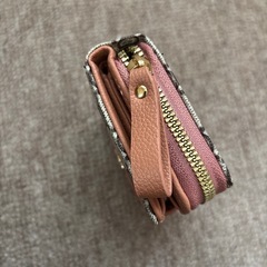 ❁⃘*.ﾟ新品❁⃘*.ﾟ二つ折り財布の画像