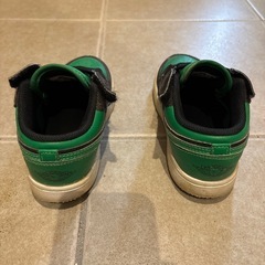AIR JORDAN
の画像