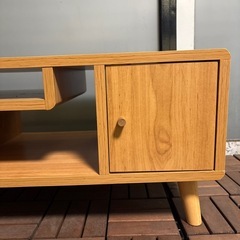 テレビ台の画像