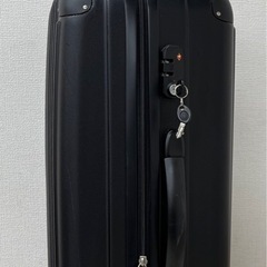 M【中古品】travel house キャリーバッグ キャリーケース 旅行 カバン キャスター付き ブラック 鍵付き　の画像