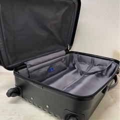 M【中古品】travel house キャリーバッグ キャリーケース 旅行 カバン キャスター付き ブラック 鍵付き　の画像