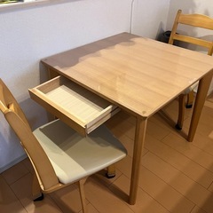 ダイニングテーブルセット
の画像