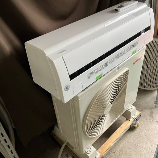 取付込、保証付、東芝2024年2.2KW6畳用