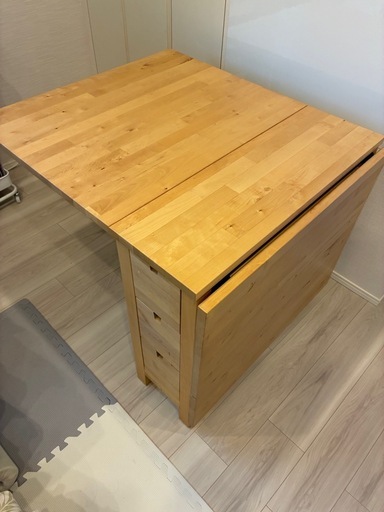 取引確定　
ダイニングテーブルIKEA NORDEN