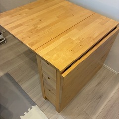 ダイニングテーブルIKEA NORDENの画像