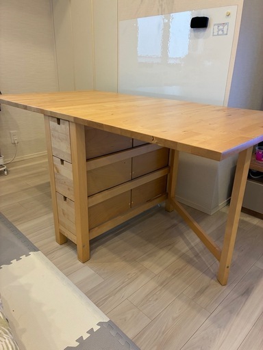 取引確定　
ダイニングテーブルIKEA NORDEN