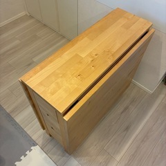 ダイニングテーブルIKEA NORDENの画像