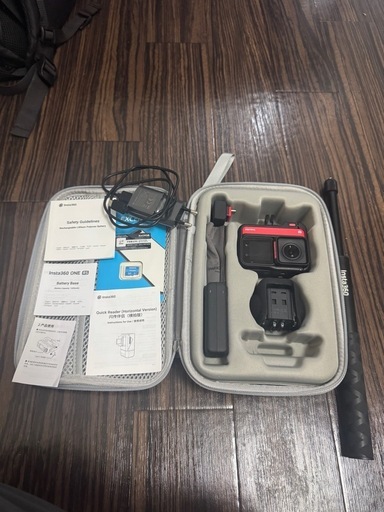 デジタルカメラ insta360