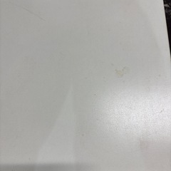 🔚IKEA 白いテーブルの画像