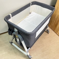 折りたたみ ベビーベッド グレー 添い寝ベッドの画像