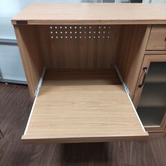 食器棚 レンジ台 キッチンキャビネット レンジボード ロータイプ コンセント2口付 スライド棚 幅88cm 奥行き40cm 高さ82cmの画像