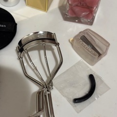 化粧品 色々の画像