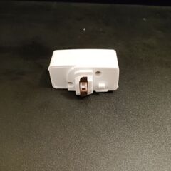 ライティングレール用 引っ掛けシーリングアダプタ  動作確認済  の画像