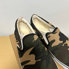 カモフラージュ柄　迷彩柄　靴　スニーカー　メンズの画像