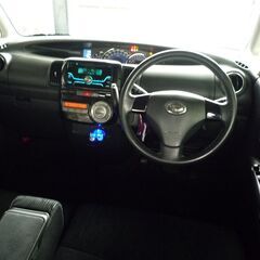 禁煙車めちゃ綺麗　ダイハツタントカスタム24年式　車検9年10月満タン　パワスラスマートキー付の画像