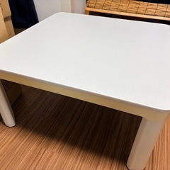 ニトリ　テーブル　コタツ　（ヒーター使えません）リバーシブル　の画像