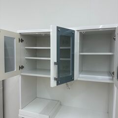 【ジャングルジャングル和歌山店】【Wa3115】食器棚　リユースショップ リサイクルショップ 中古家具 中古家電 中古自転車 古着 冷蔵庫 洗濯機 エアコン 電子レンジ テレビ オフィス家具 ヴィンテージ アンティーク  和歌山市 岩出市 海南市 岬町 和歌山 大阪の画像